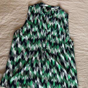 The Limited Sleeveless Blouse - L